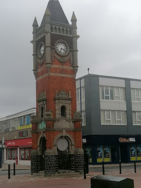 Bus Stop at Town Clock (stand D) - Bus Stops in redcar