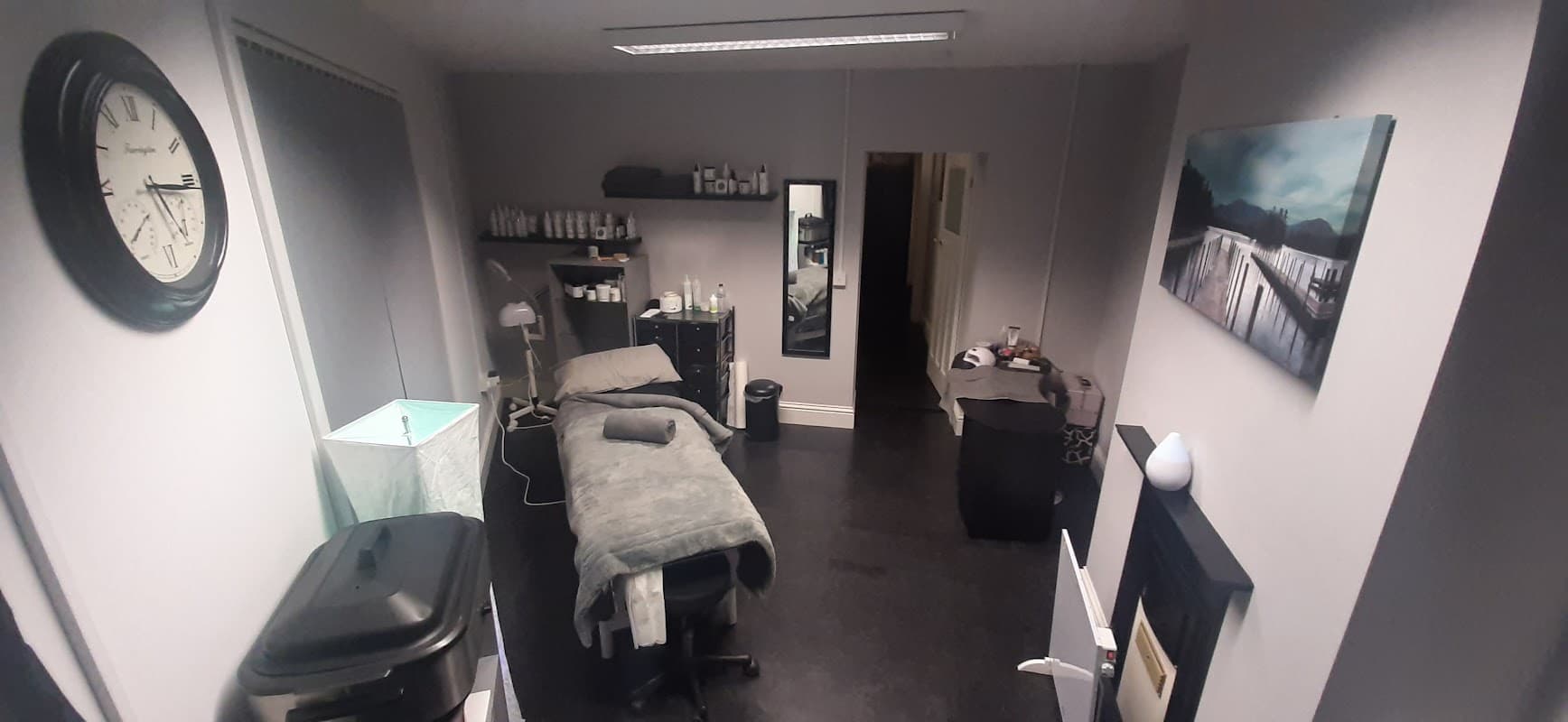 Beauty Rooms - Beauty Salons in richmond