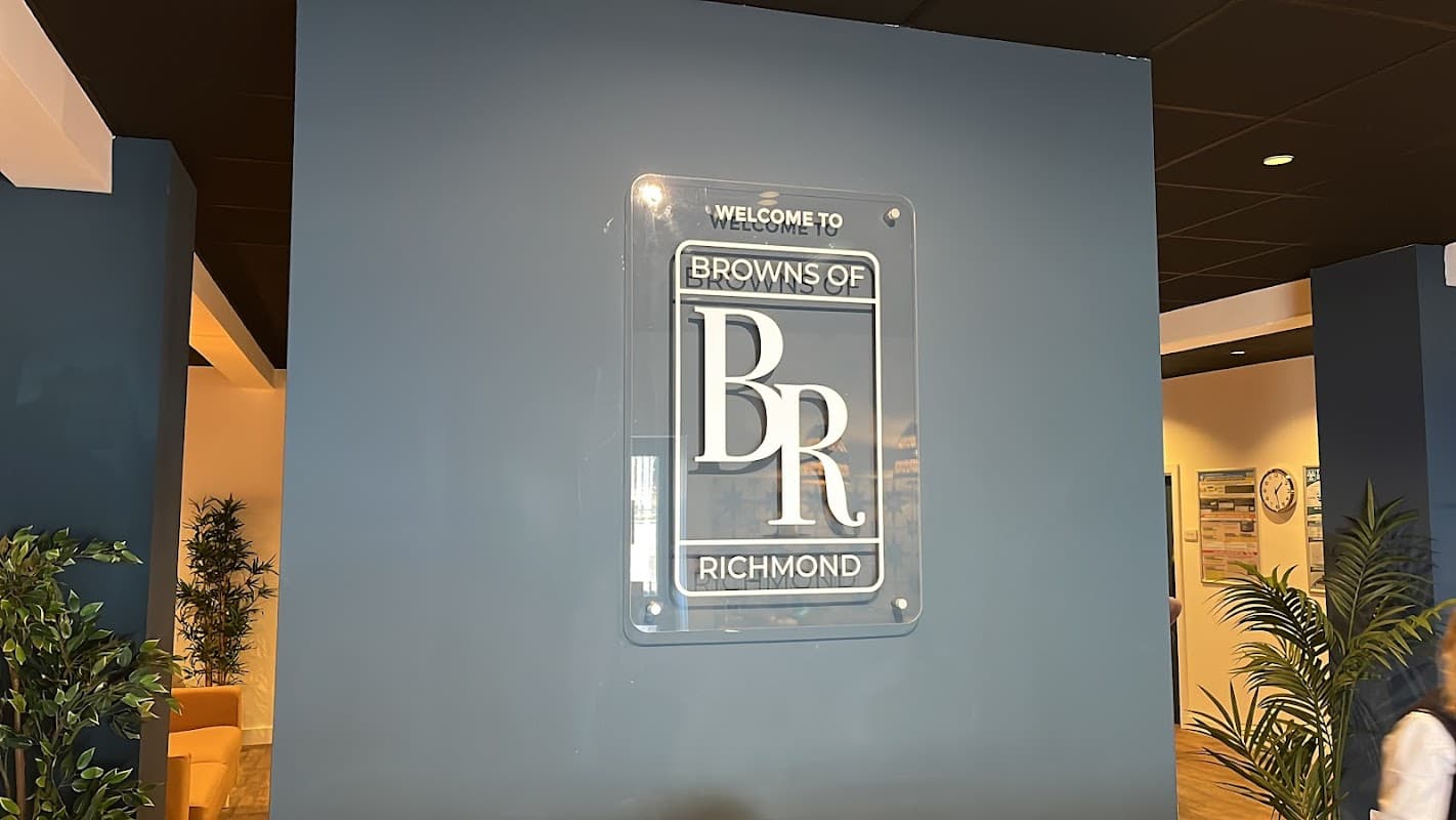 Browns Service & MOT Centre Richmond - Garages in richmond