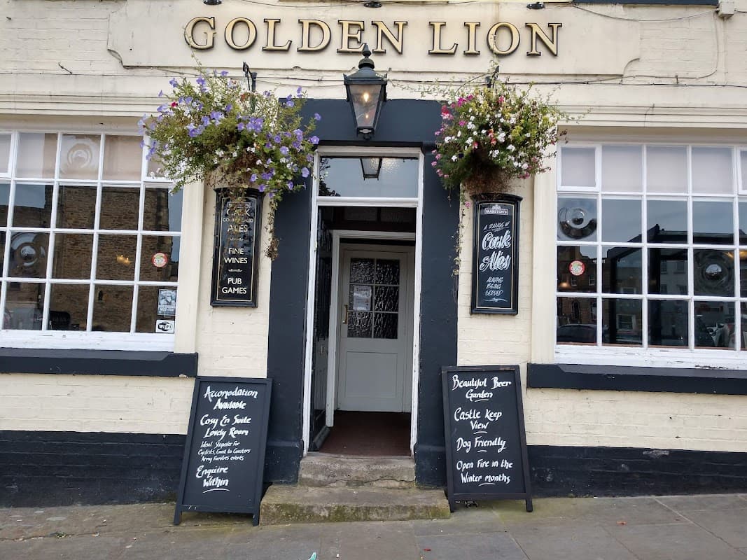 Food & drink at Golden Lion in richmond