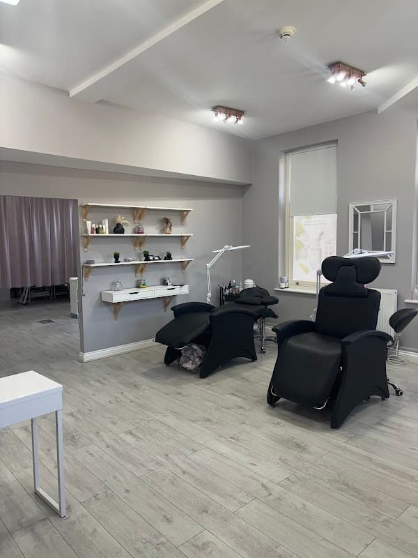 JB Beauty Richmond - Beauty Salons in richmond