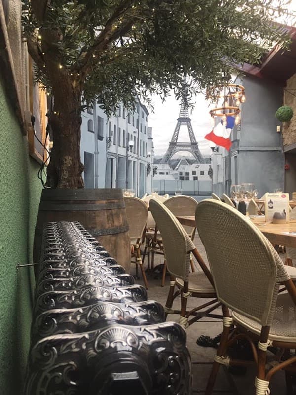 Dining at Rustique Restaurant in richmond