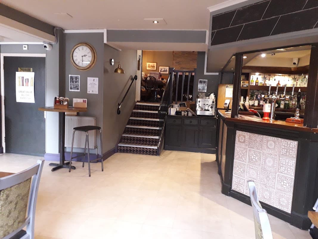 Food & drink at The Turf Hotel in richmond