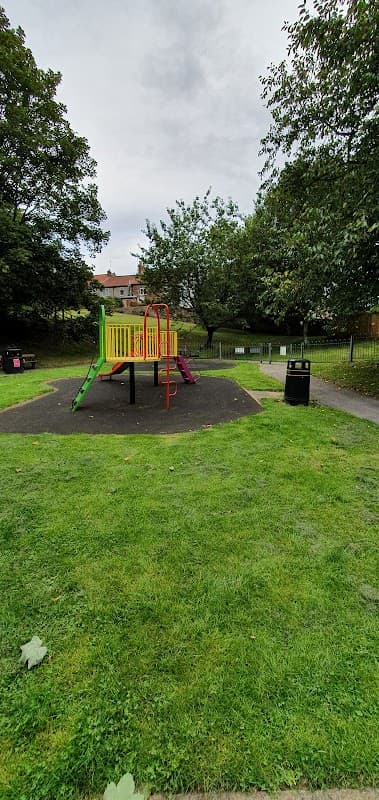 Allhallows Park - Playgrounds in ripon