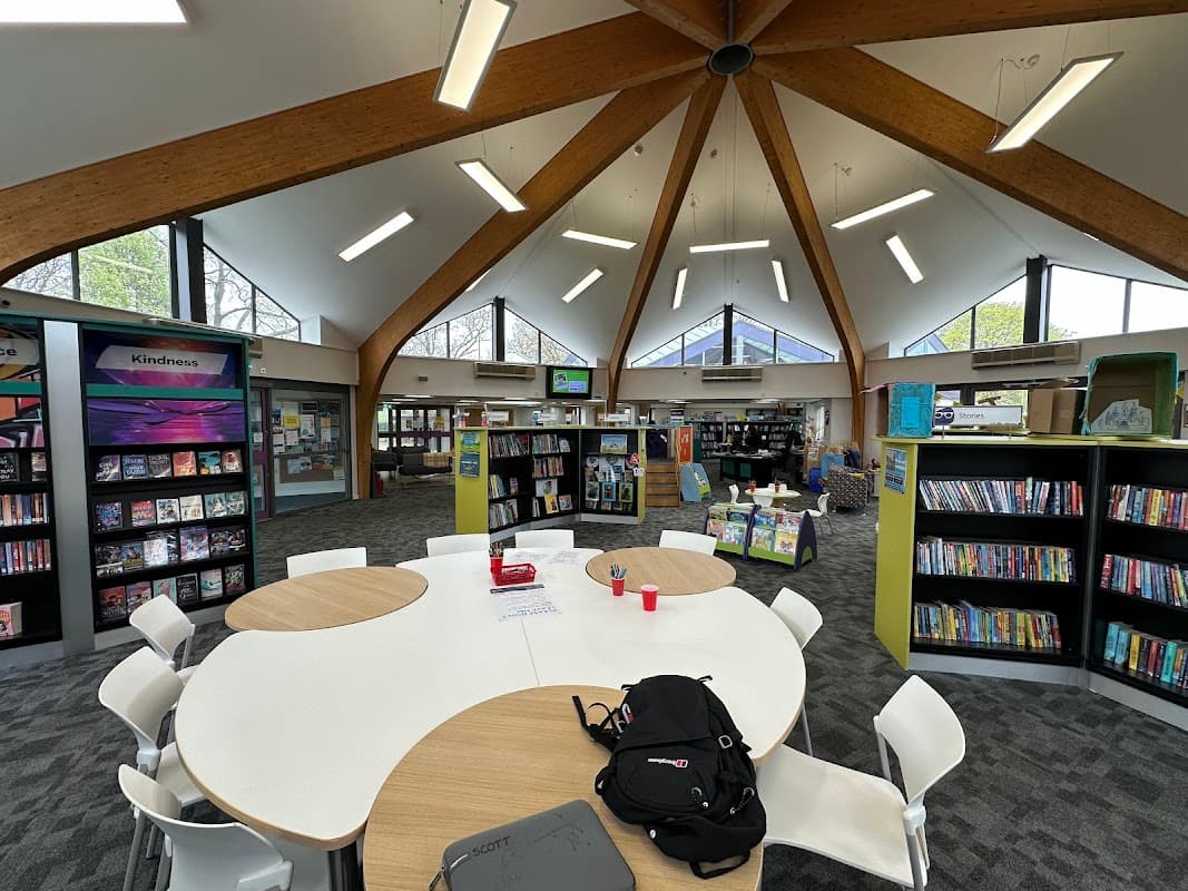 Mowbray Gardens Community Library - Libraries in rotherham