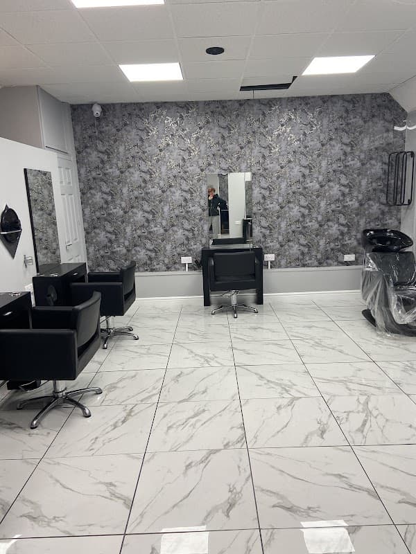 Redheadz - Hair Salons in rotherham