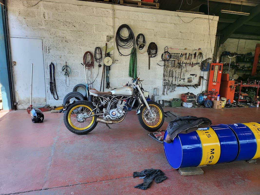 Rotherham Autos & Motor Cycle Testing Centre - Garages in rotherham