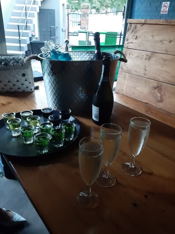 The Travellers Inn - Guest House in rotherham