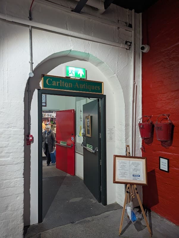 Carlton Antiques - Antique Shops in saltaire