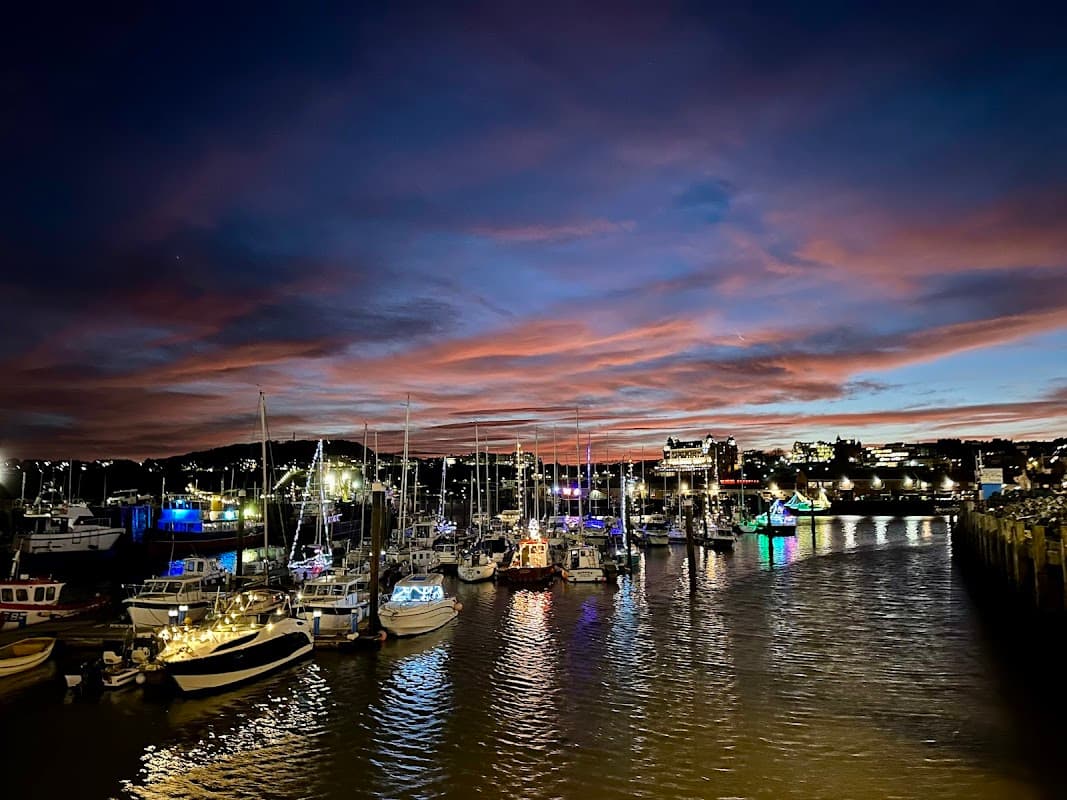 Bus Stop at Sandside - Bus Stops in scarborough