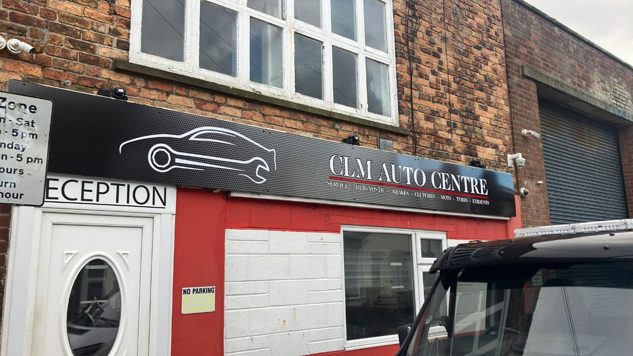 CLM AUTOCENTRE - Garages in scarborough