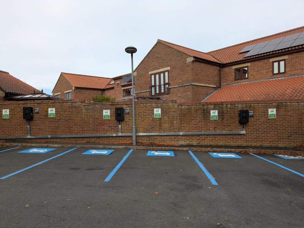 Electric Vehicle Charging Station - EV Charging in scarborough