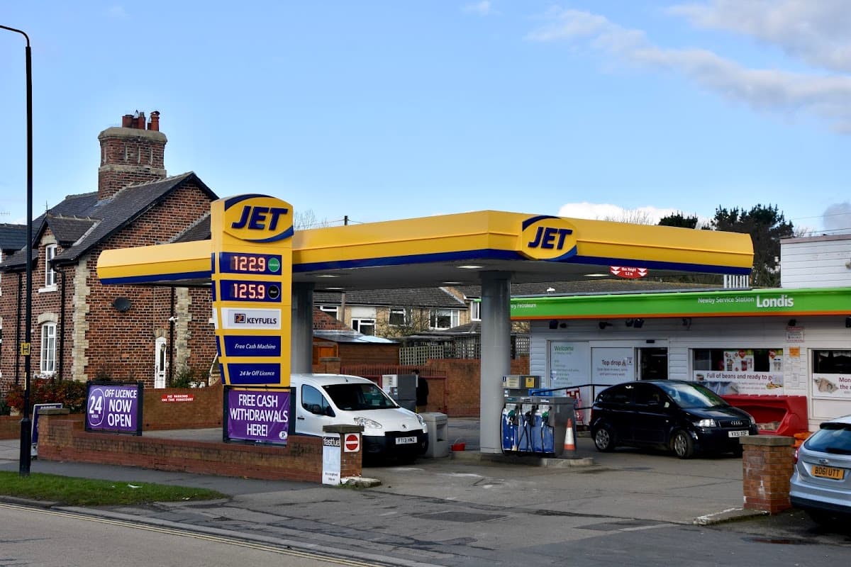 Londis - Supermarkets in scarborough