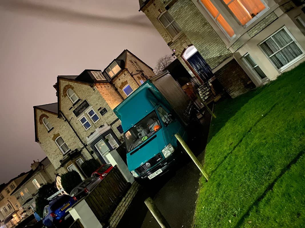 MG Man with a Van - Removal Companies in scarborough