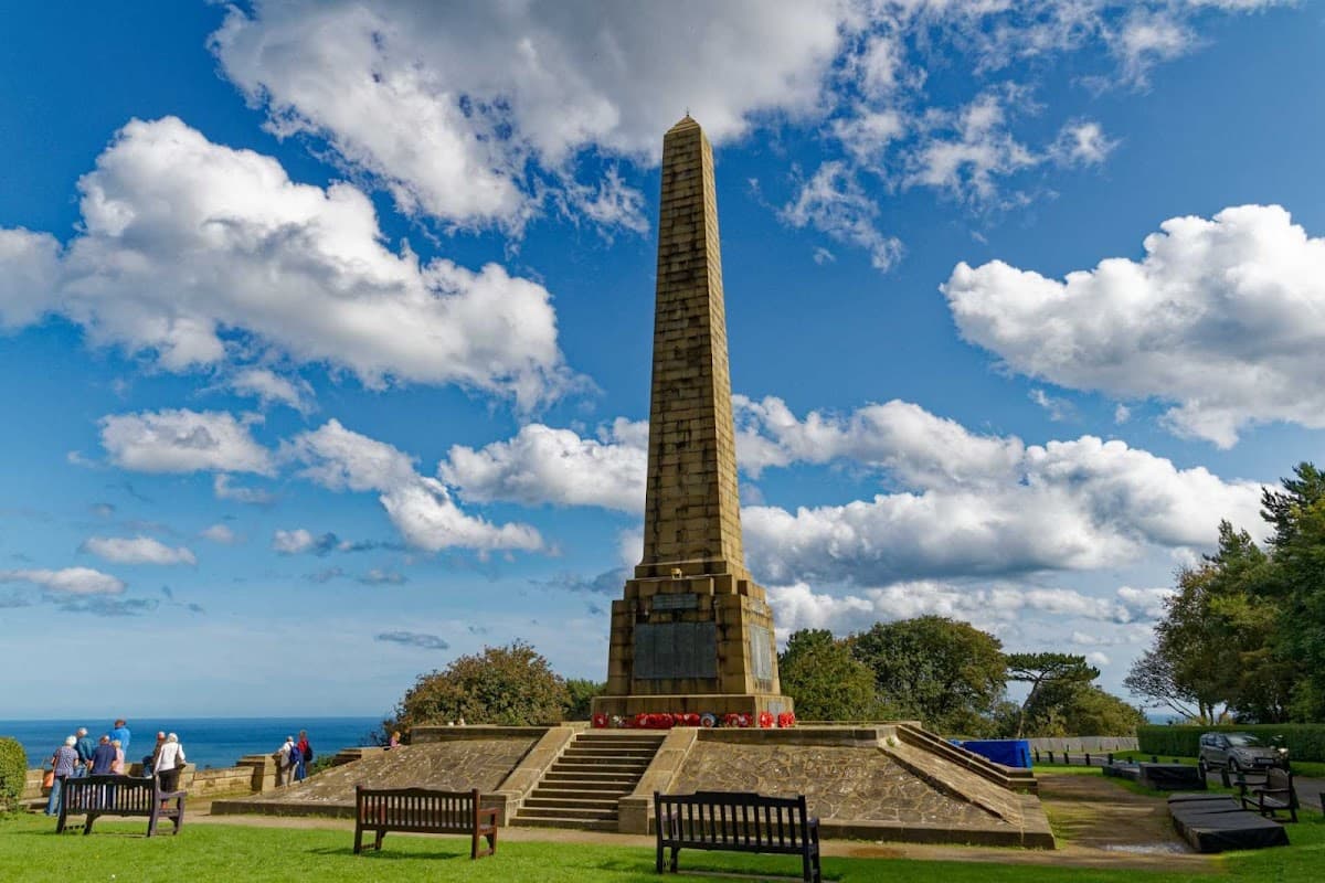 Olivers Mount War Memorial and Viewing Point - War Memorials in scarborough