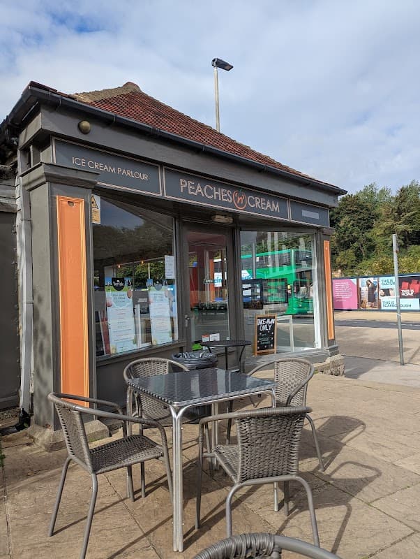 Peaches 'n' Cream - Ice Cream Shops in scarborough