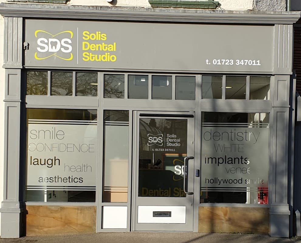 Solis Dental Studio - Dentists in scarborough