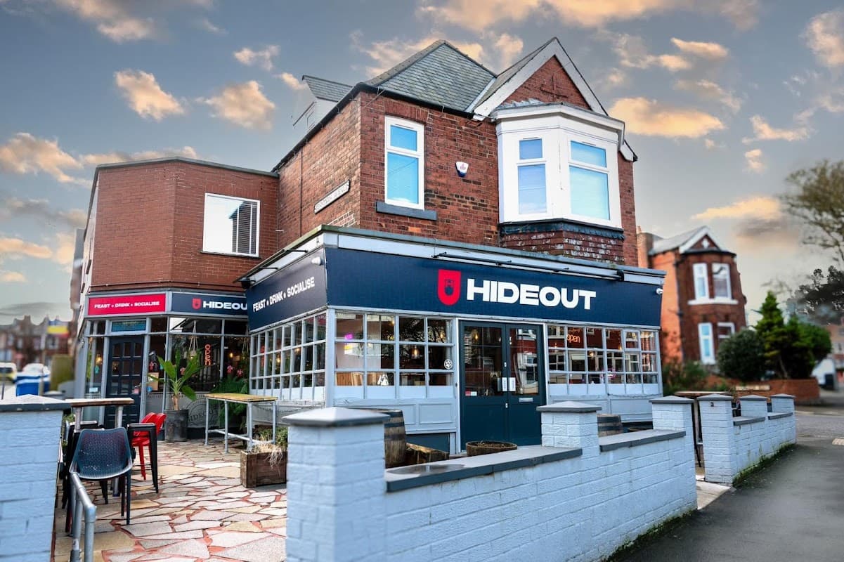 The Hideout Cafe Kitchen & Bar