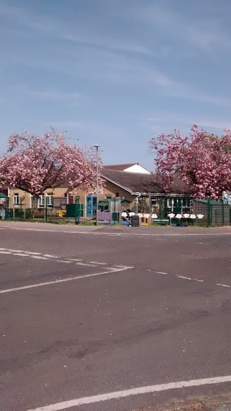 Barwic Parade Community Primary School - Primary Schools in selby