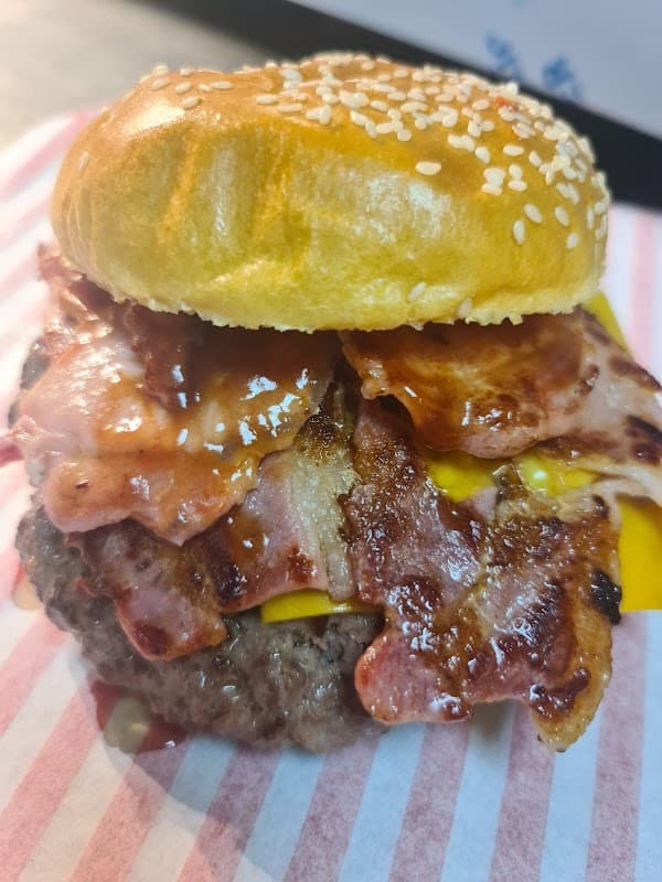 Kezzy Burger - Takeaway in selby