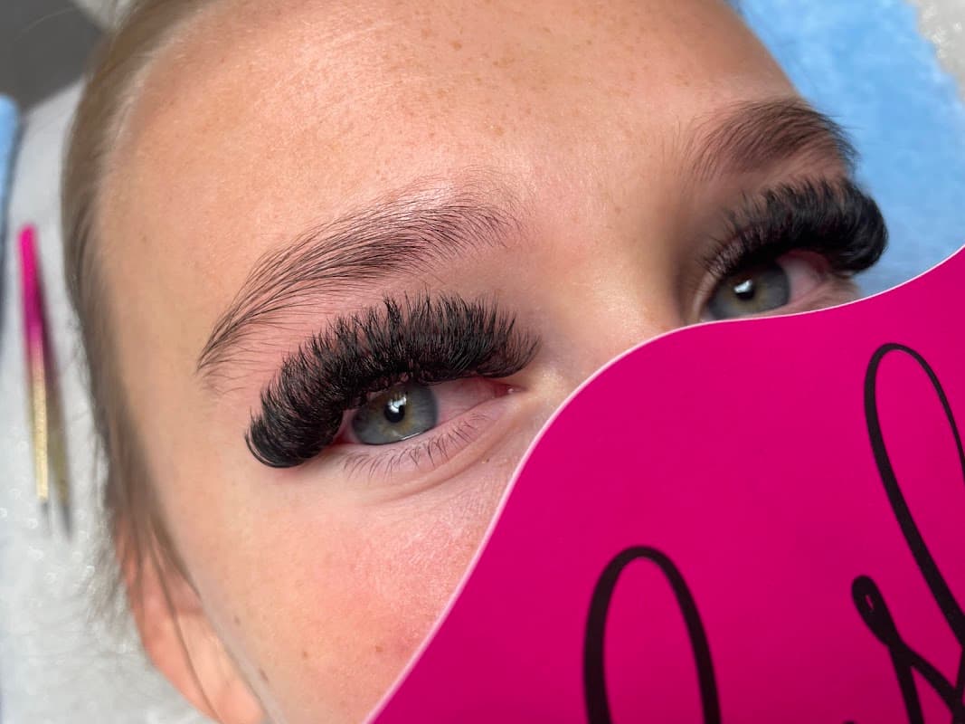 Lash Room - Beauty Salons in selby