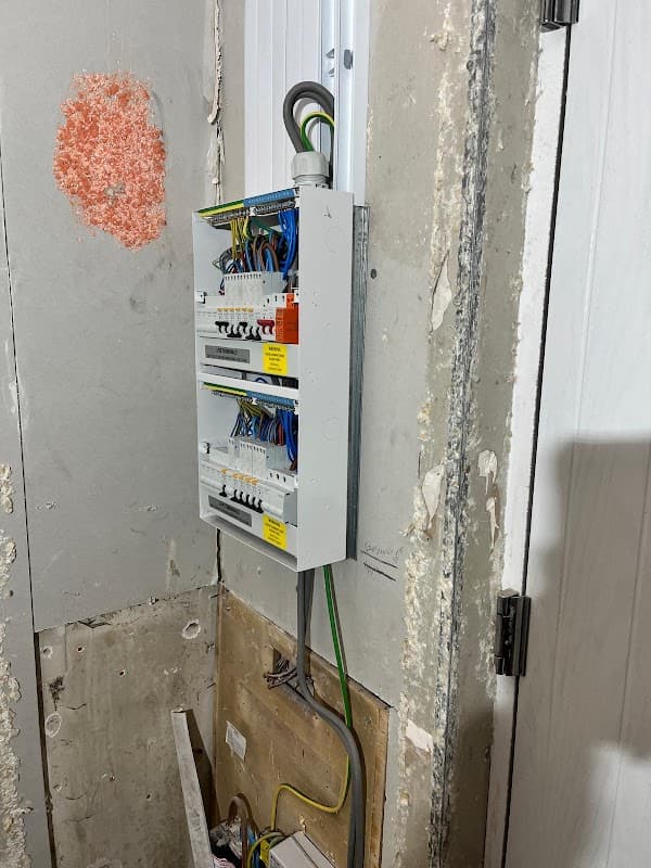 VSC Electrical - Electricians in selby