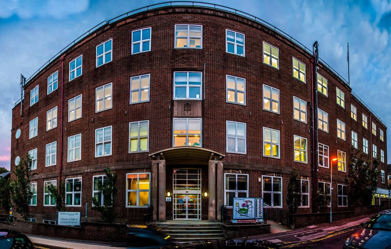 Charles Clifford Dental Hospital - Hospitals in sheffield