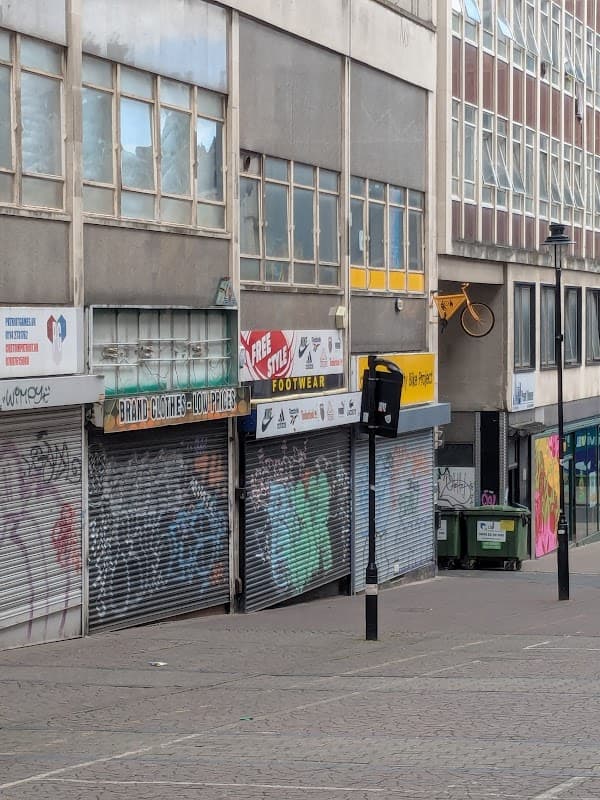 Free Style Footwear (Jonathan James) - Shoe Shops in sheffield
