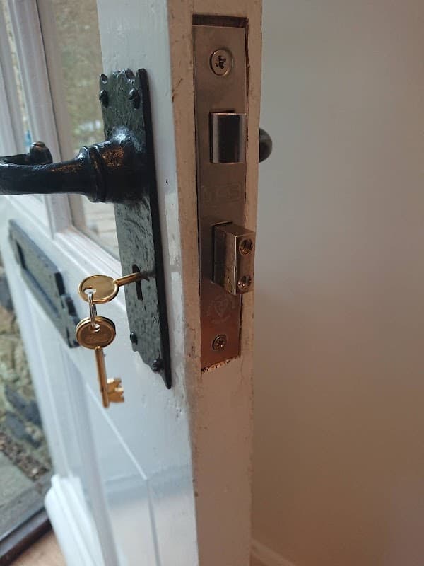 Jacobs Locksmith Wadsley Bridge - Locksmiths in sheffield