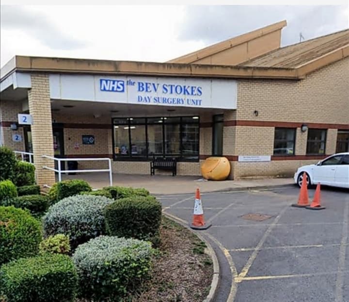 Northern General: Bev Stokes Day Unit - Hospitals in sheffield