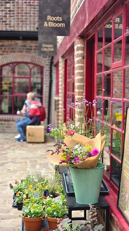 Roots & Bloom CIC - Florist Shop - Florists in sheffield