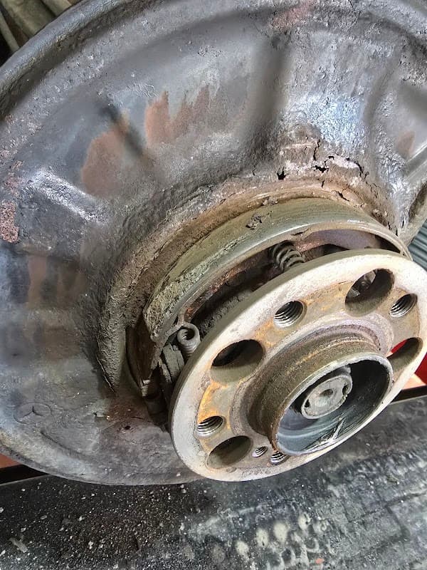 SMM Mobile Mechanics - Garages in sheffield