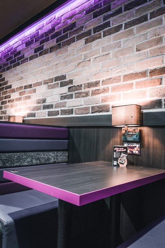 Treatz Dessert Parlour, Sheffield - Ice Cream Shops in sheffield