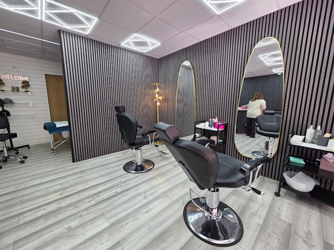 Aaisa Beauty Salons - Beauty Salons in shipley