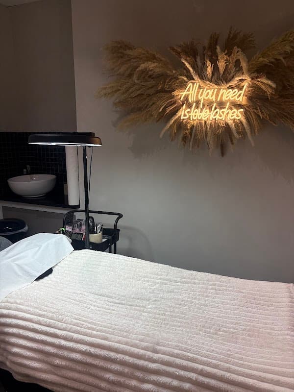 Bethany Faye Beauty - Beauty Salons in shipley