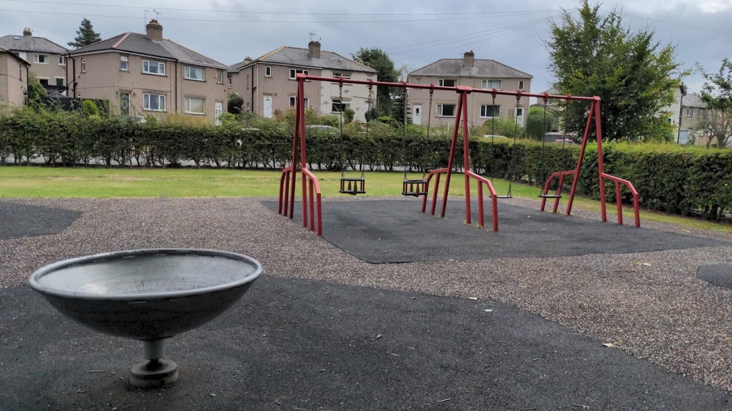 Cliffe Avenue Playground - Playgrounds in shipley