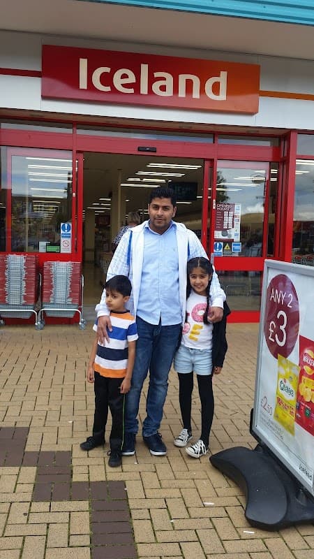 Iceland Supermarket Shipley - Supermarkets in shipley