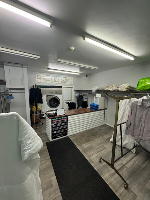 Saltaire Dry Cleaners Ltd - Dry Cleaners in shipley