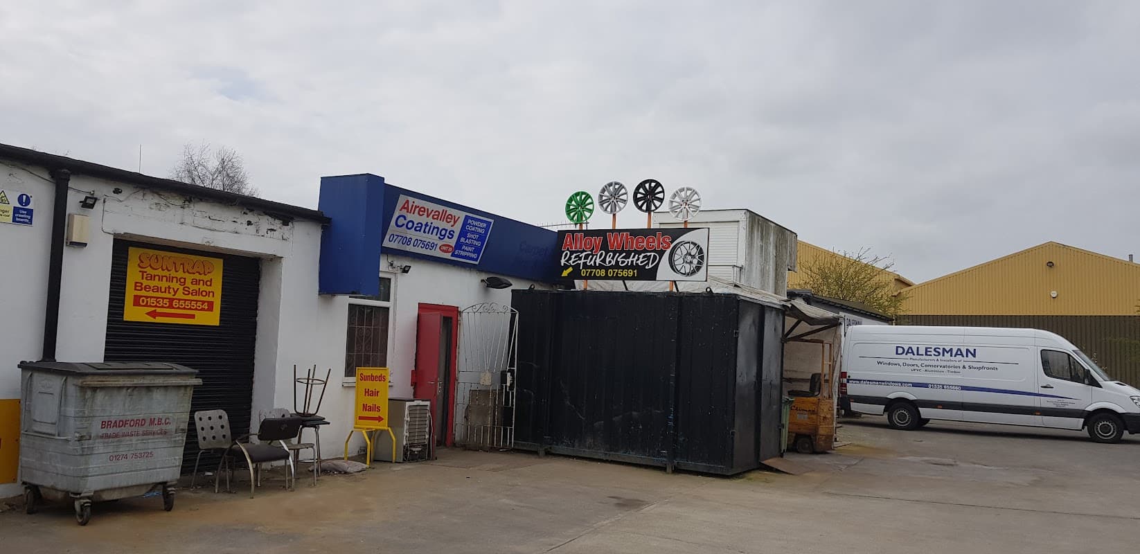 Airevalley Coatings - Garages in silsden