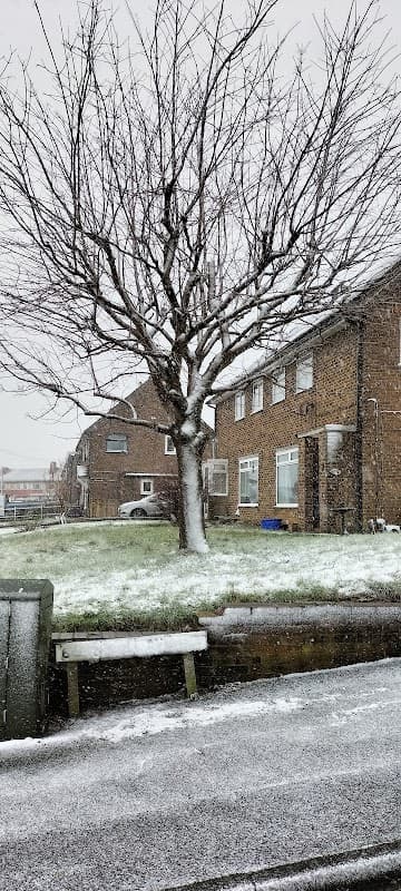 Bus Stop at Gloucester Avenue - Bus Stops in silsden