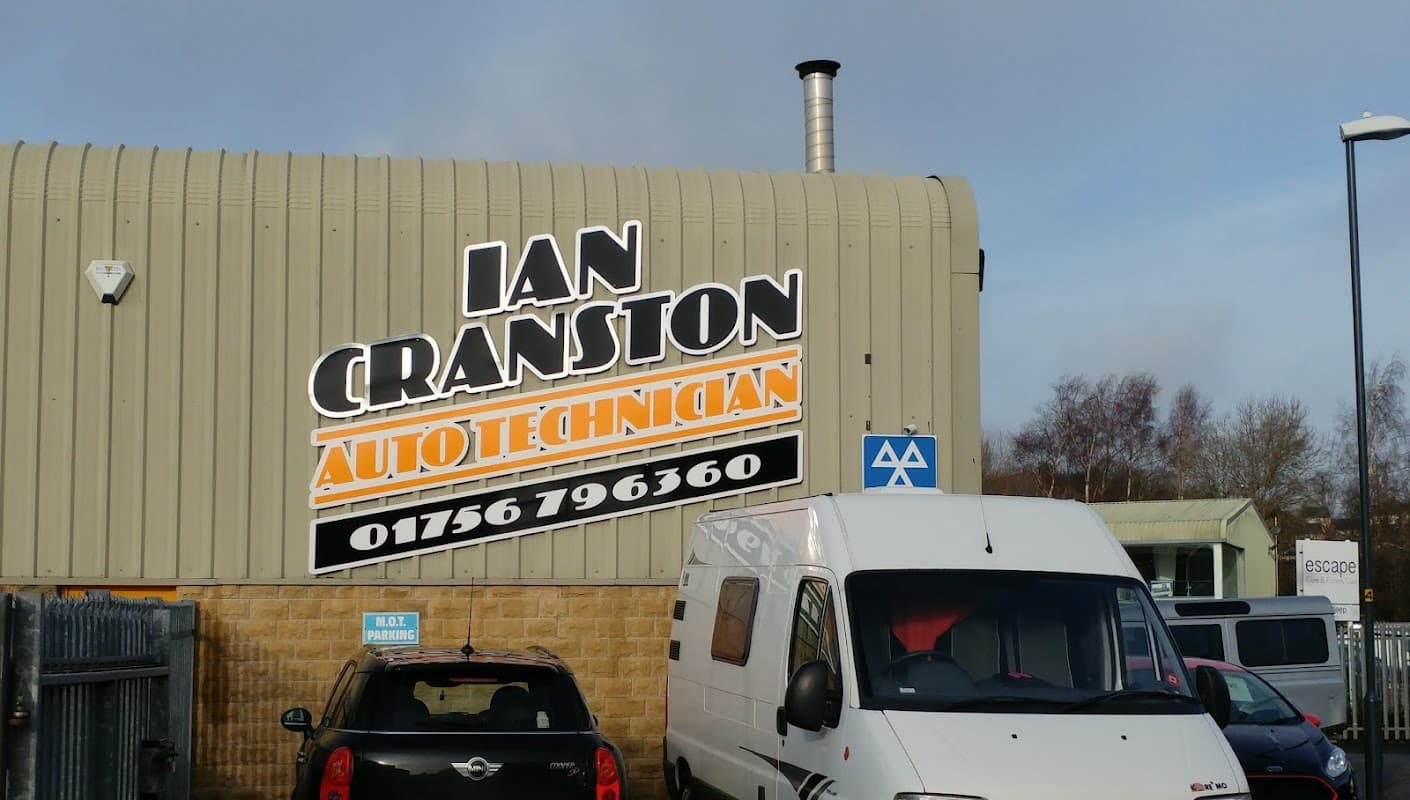 Ian Cranston Car Mechanics and MOT Test Centre - Garages in skipton