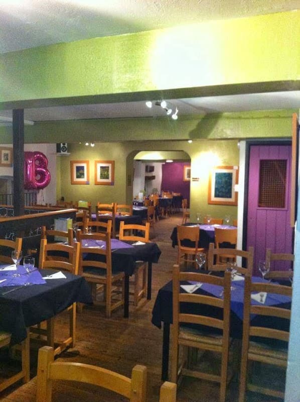 Dining at Oakleys Grill & Pizzeria in skipton