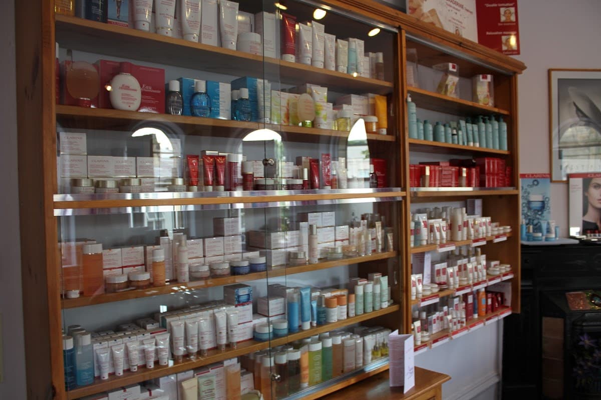 Sitting Pretty - Beauty Salons in skipton