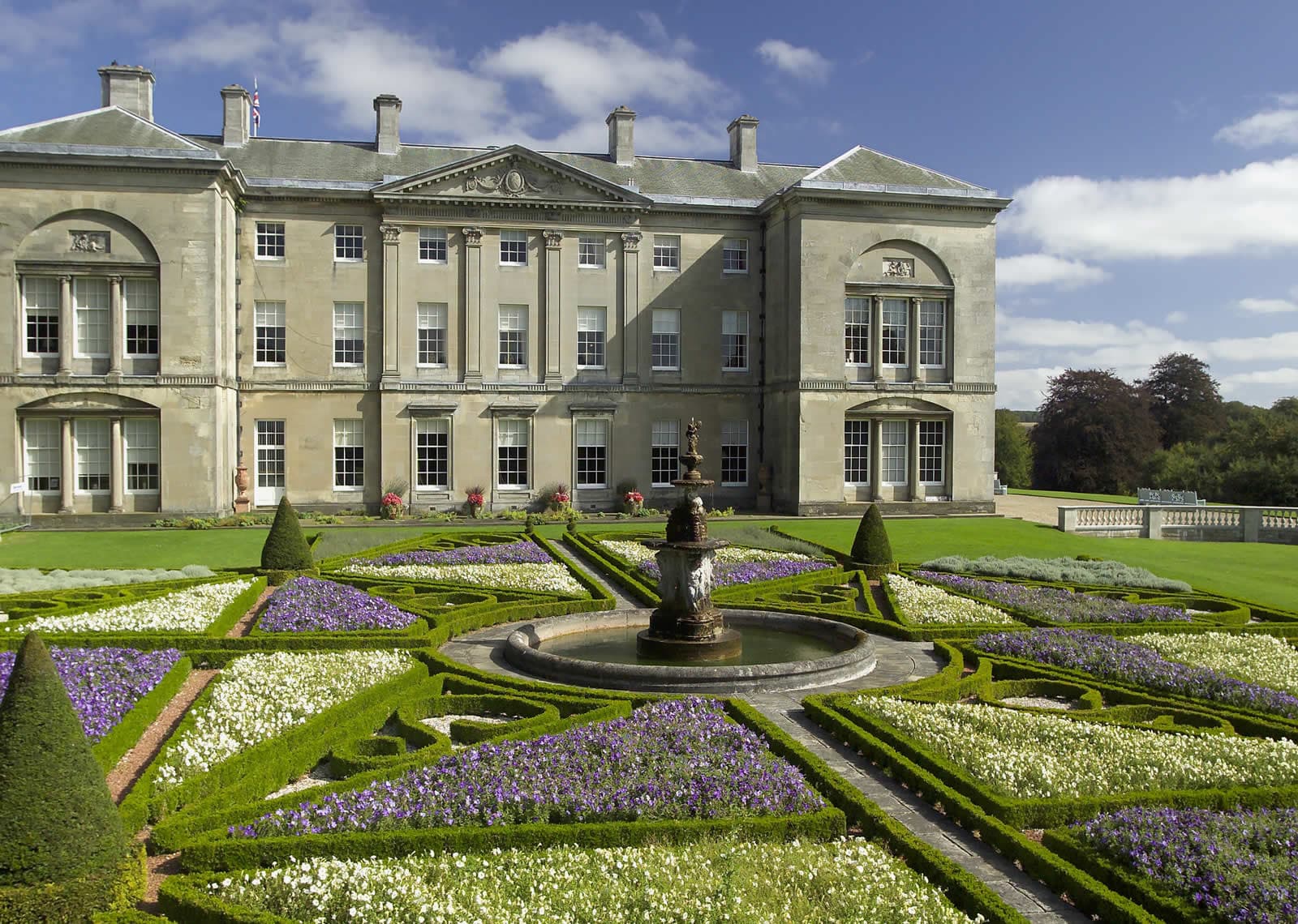 Sledmere House - Garden in york