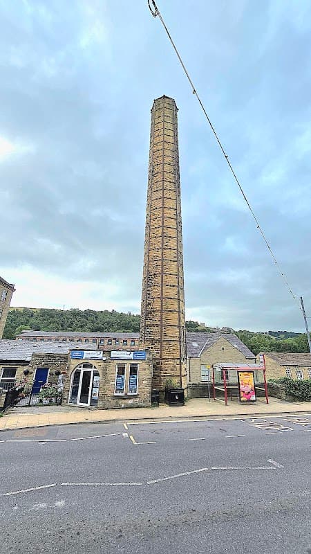 Bus Stop at Wharf Street - Bus Stops in sowerby bridge