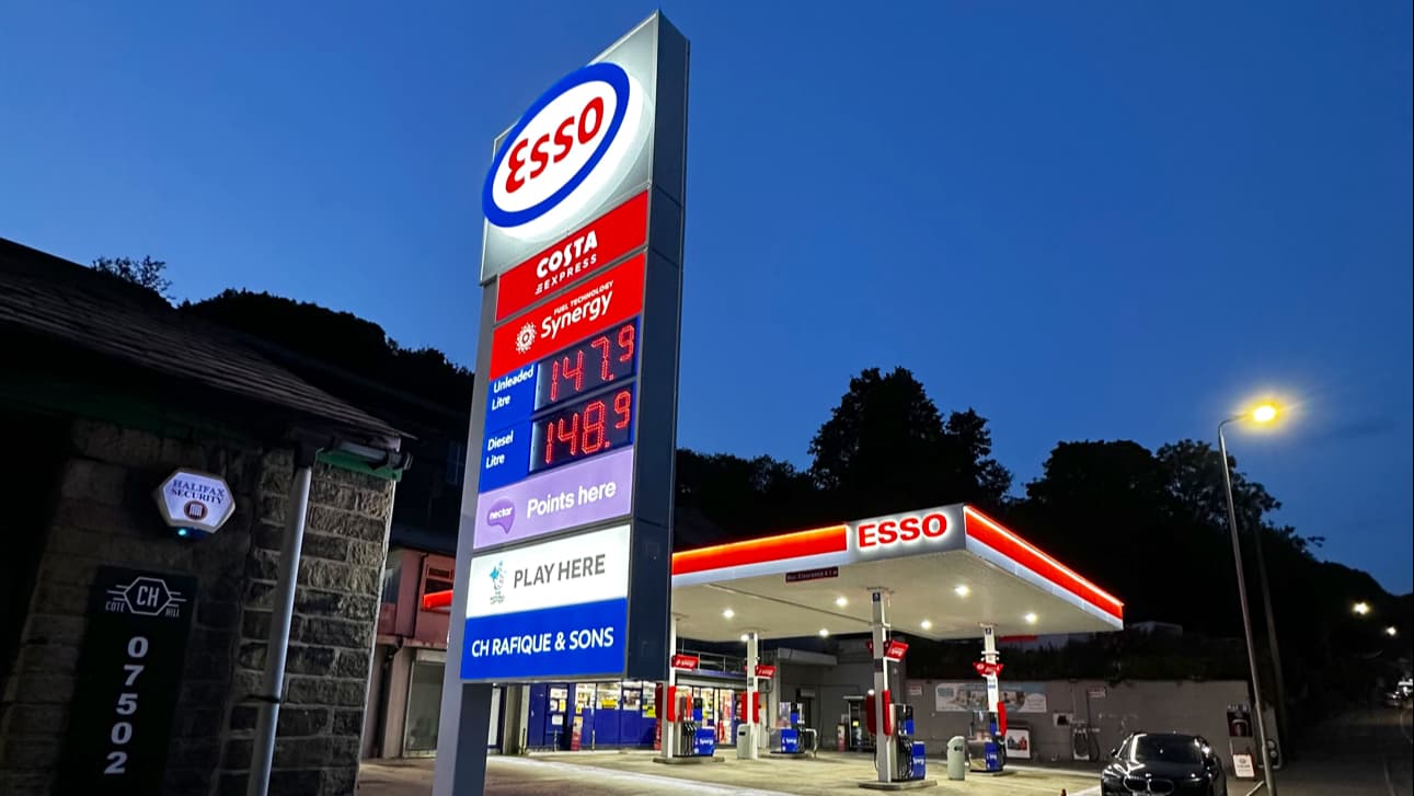 Cote Hill Filling Station - Petrol Stations in sowerby bridge