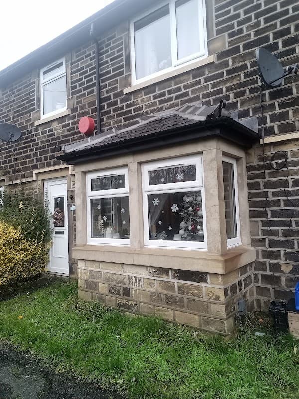 M & N Uttley - Roofers in sowerby bridge
