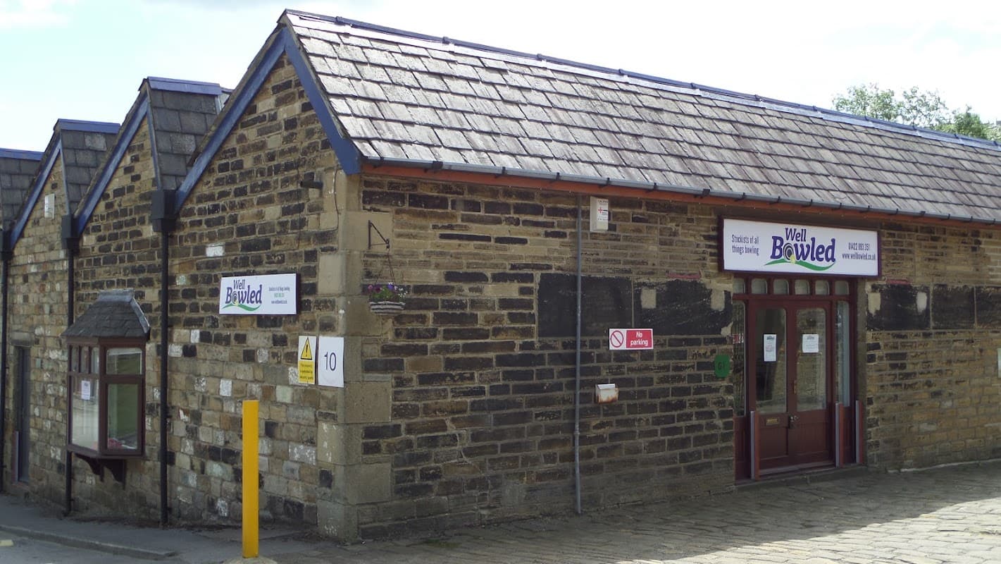 Well Bowled - Sports Shops in sowerby bridge