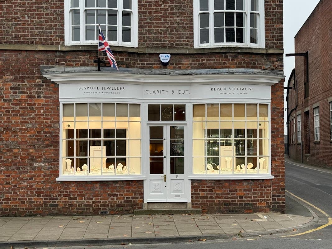 Clarity & Cut. - Jewellers in tadcaster