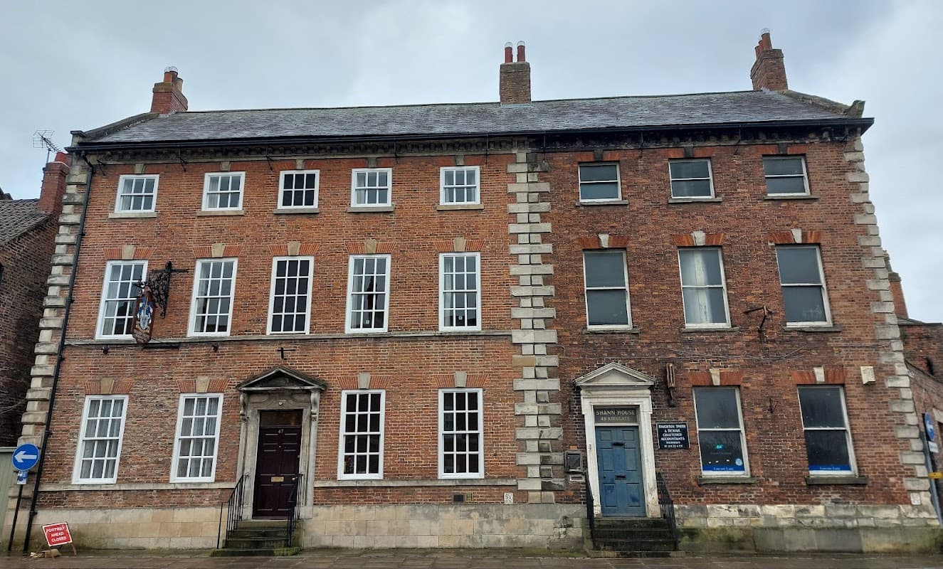 Accommodation at Shann House Hotel in tadcaster